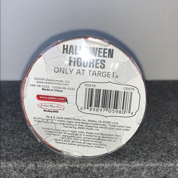 Skelanimals Vinyl Toy Set - Picture 15 of 16